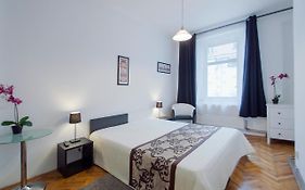 Modern Apartment Skolska 20